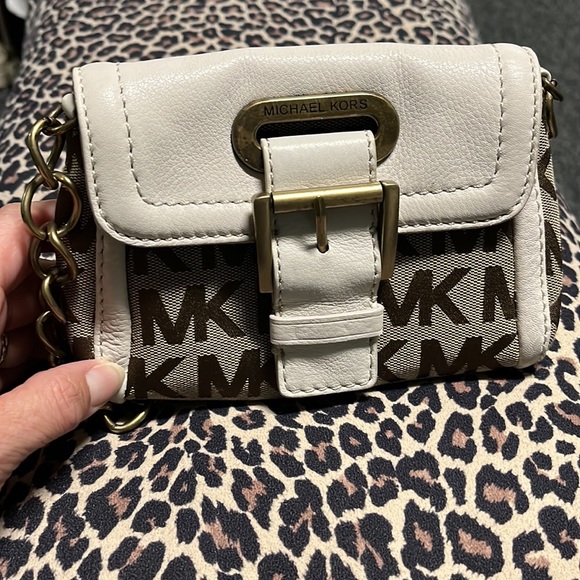 Michael Kors Woman’s Clutch - Picture 9 of 9